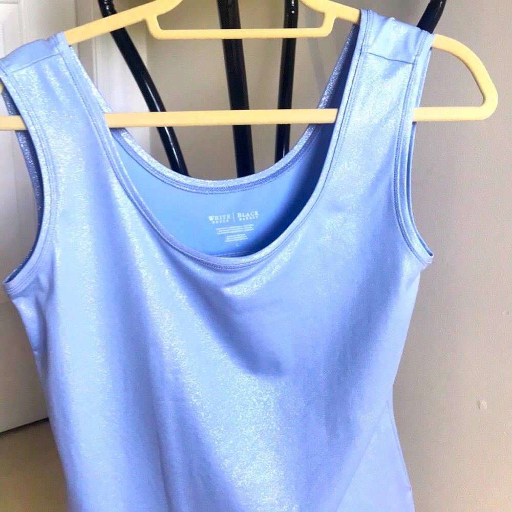 WHITE HOUSE BLACK MARKET TOP